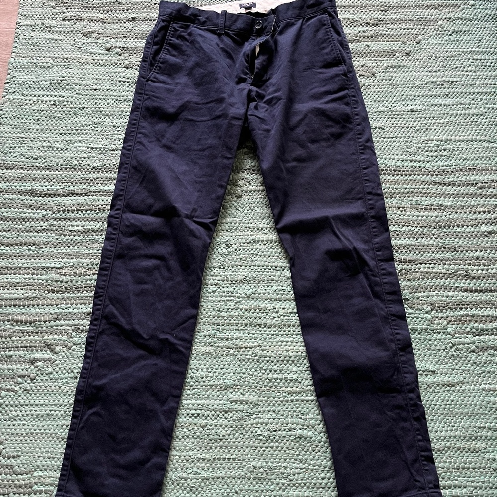 Mens slim chino 30 x 32 j crew pants